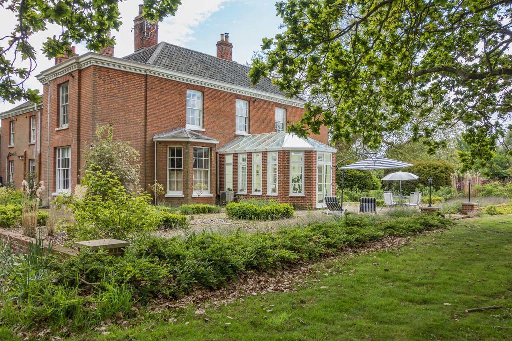Lingwood Hall Exterior foto